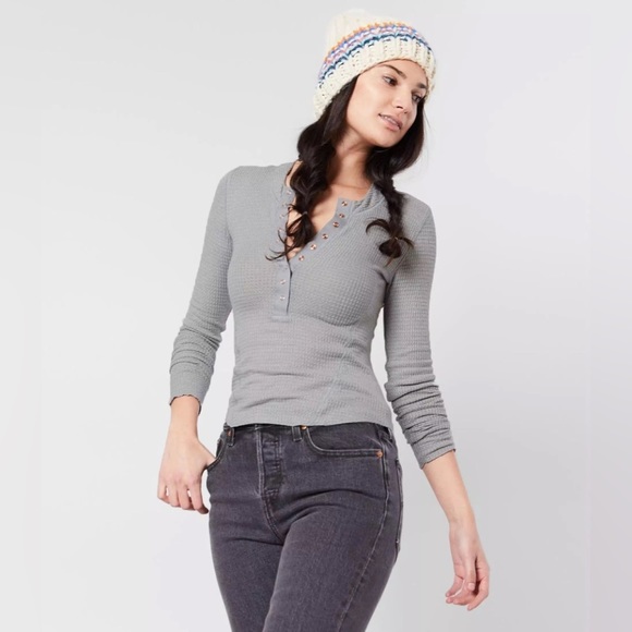 Free People Tops - Free People Womens Size Small One Of The Girls Henley Snap Button Top In Gray